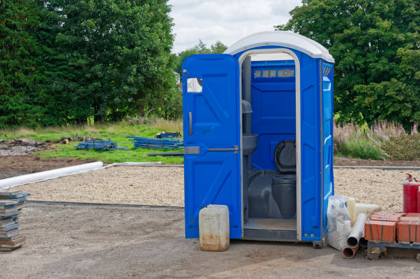 Types of Portable Toilets We Offer in St David, AZ